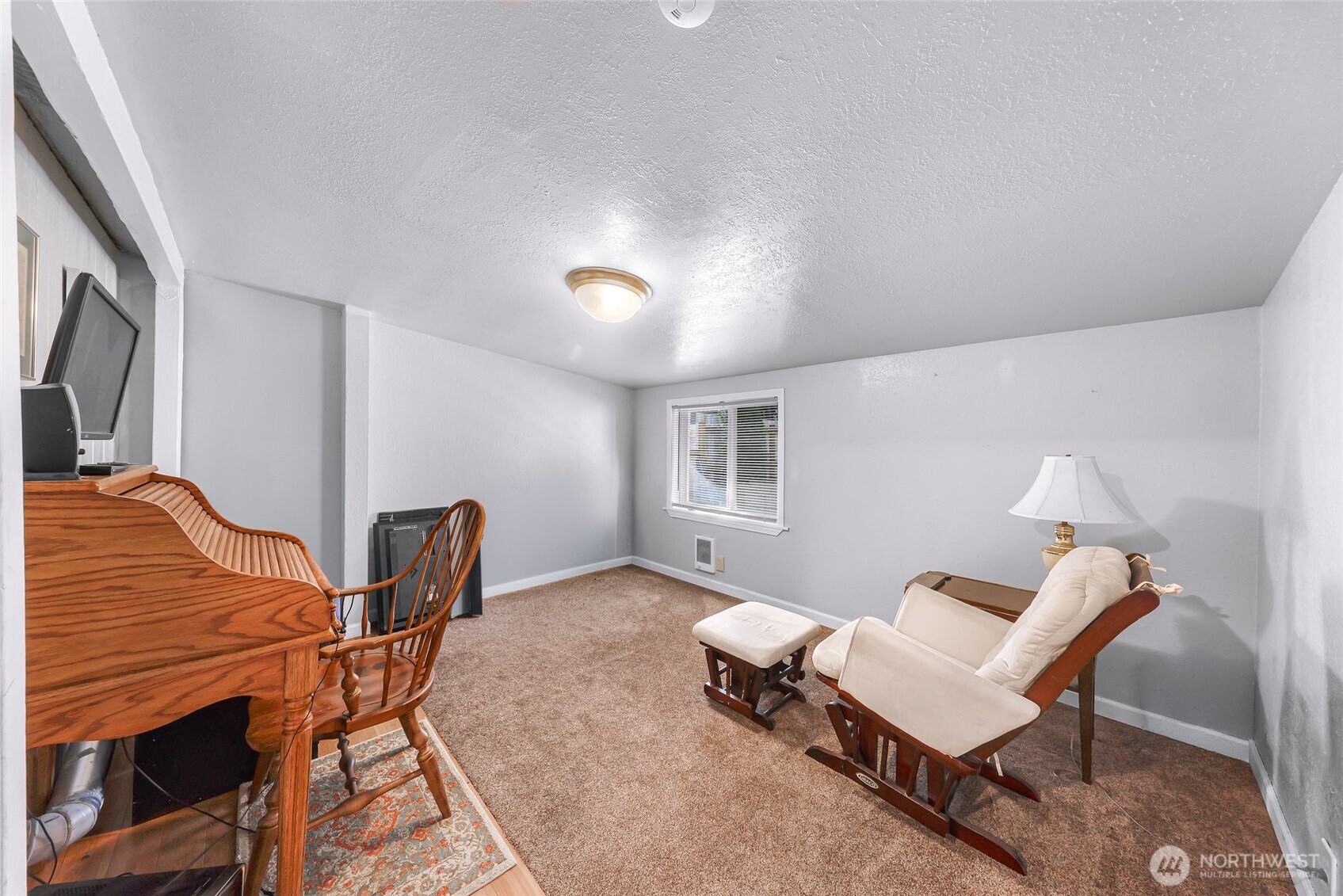 8633 Harbor Drive