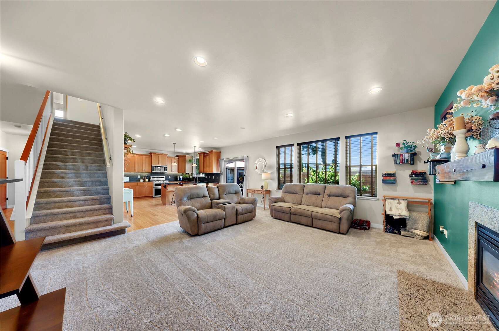1302 Eastwood Way
