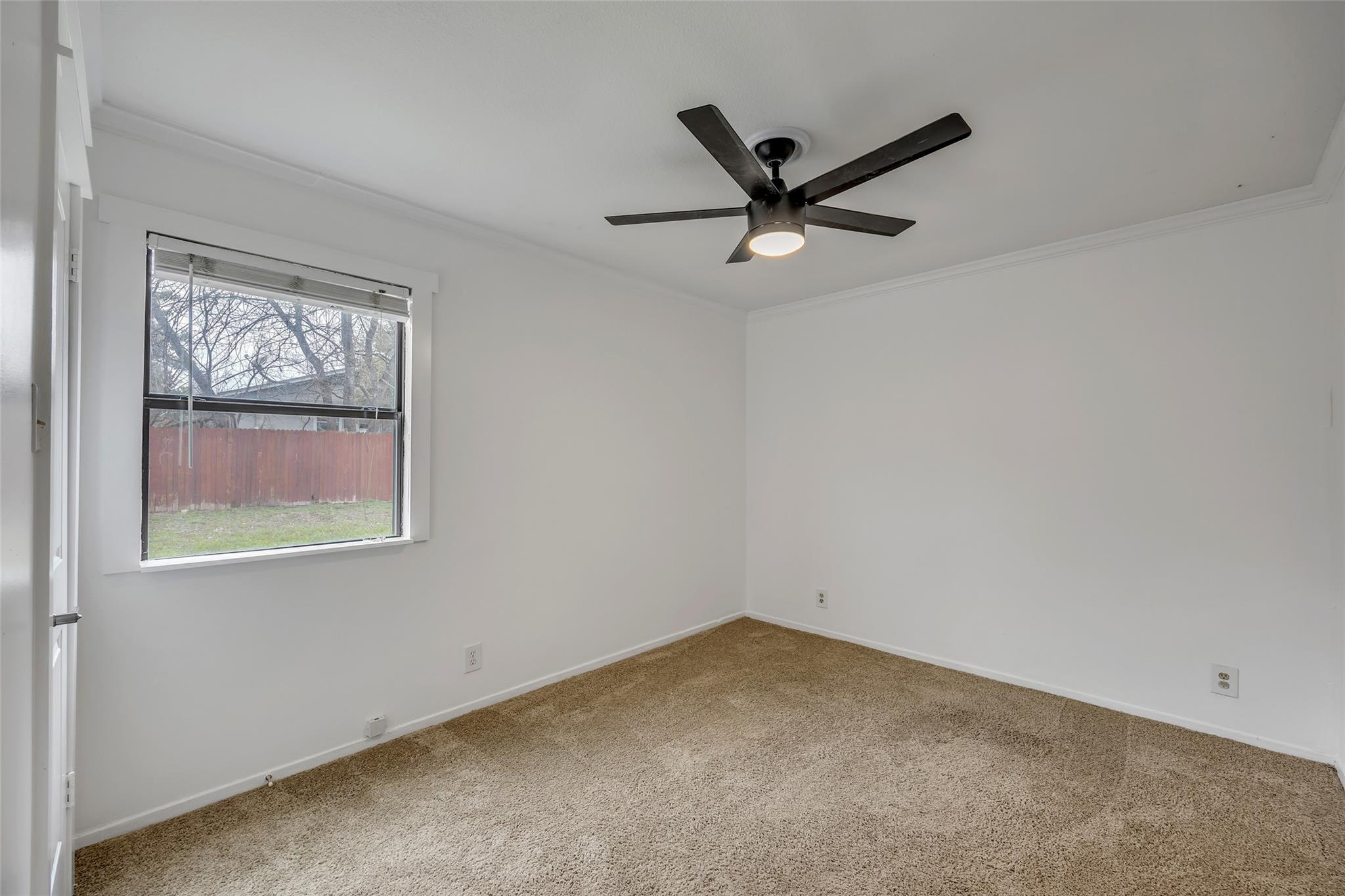 7004 Trendal LN