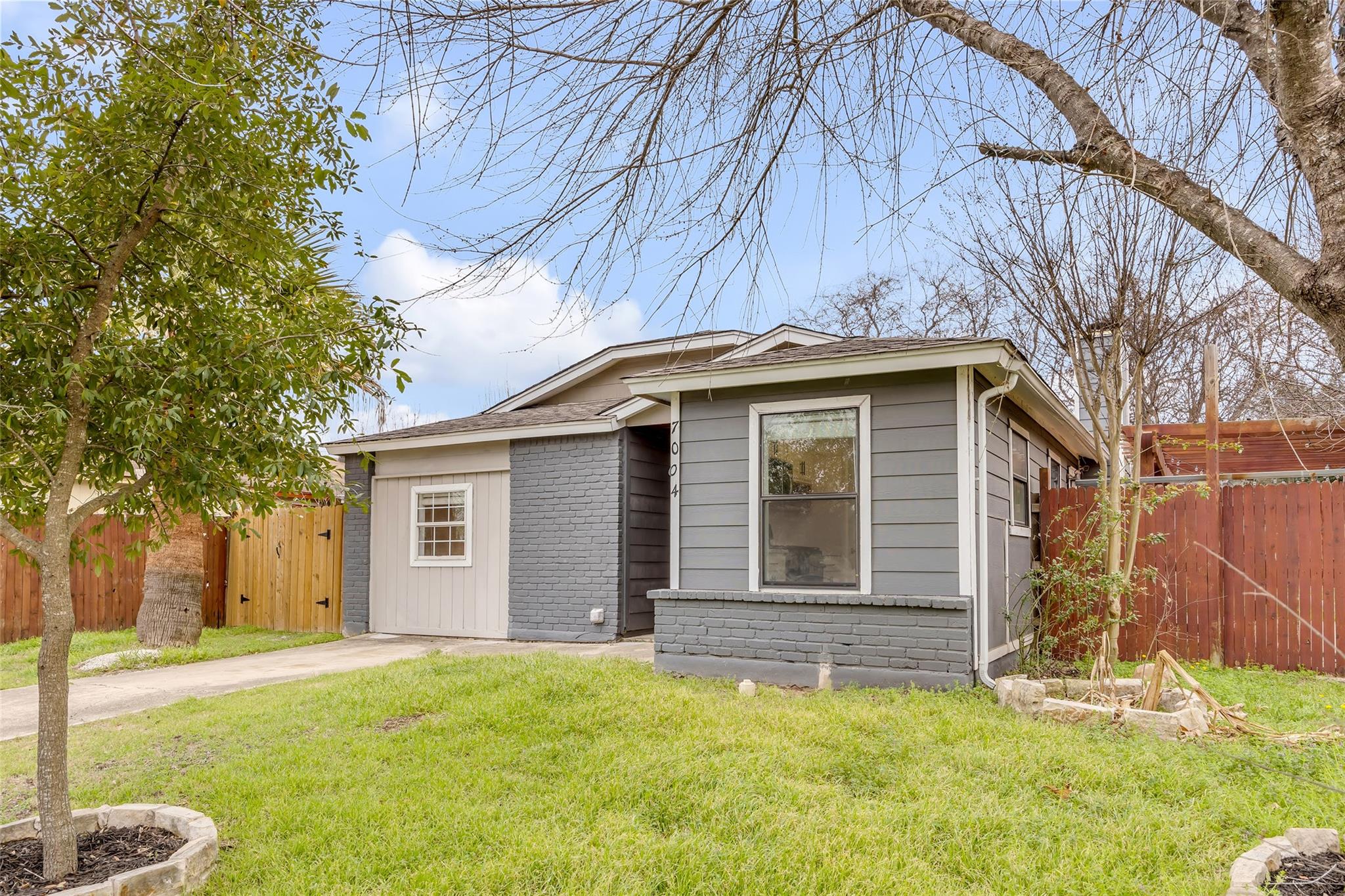 7004 Trendal LN