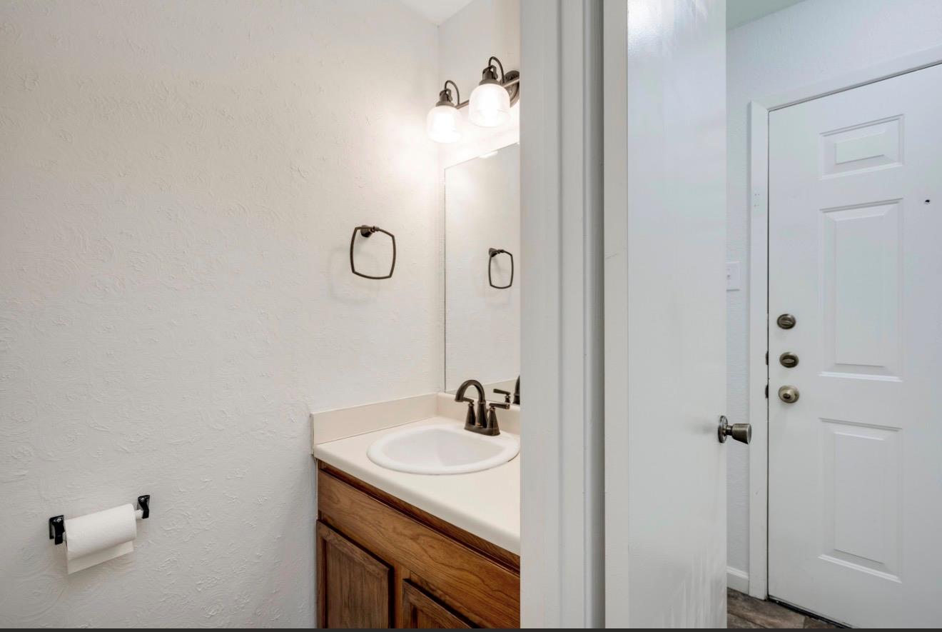 11821 Bittern Holw #34