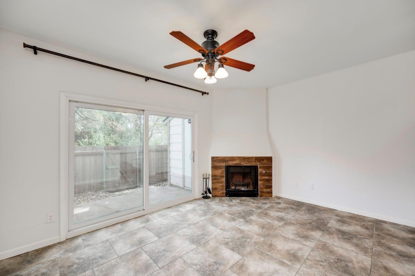 11821 Bittern Holw #34