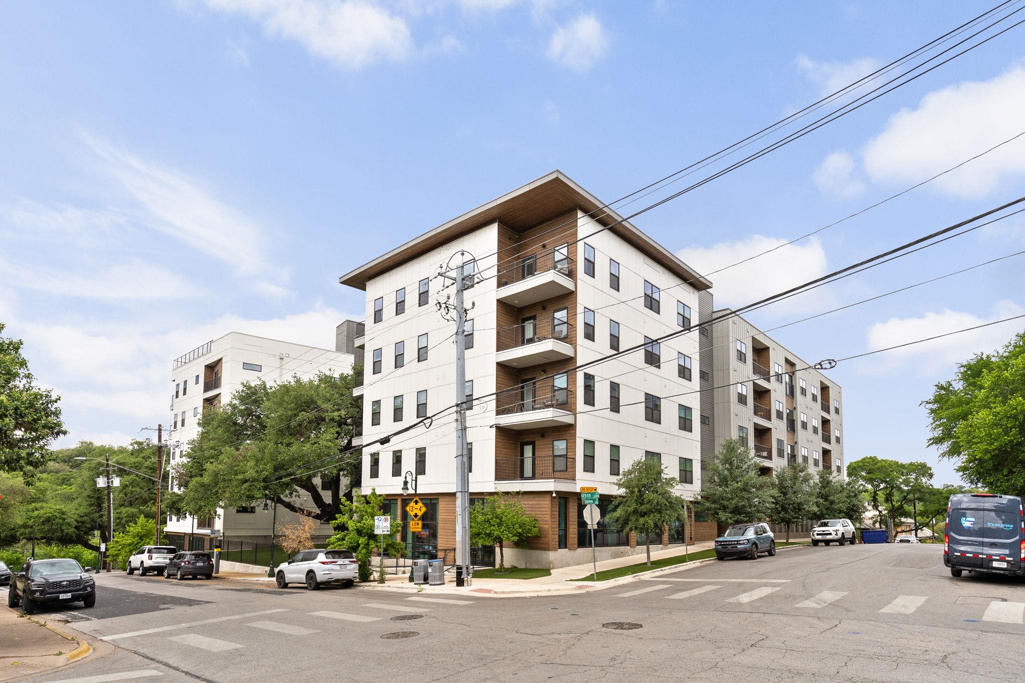 2500 Longview ST # 507