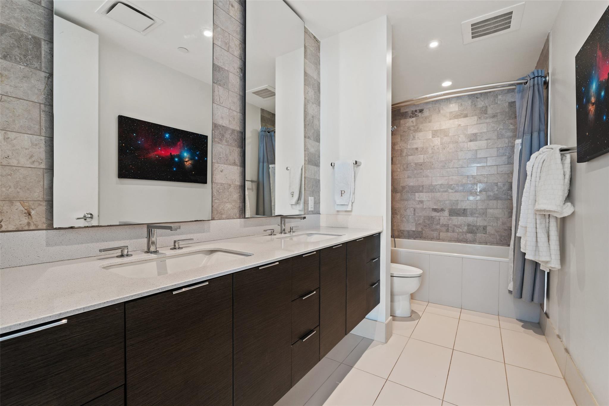 301 West Ave # 3004