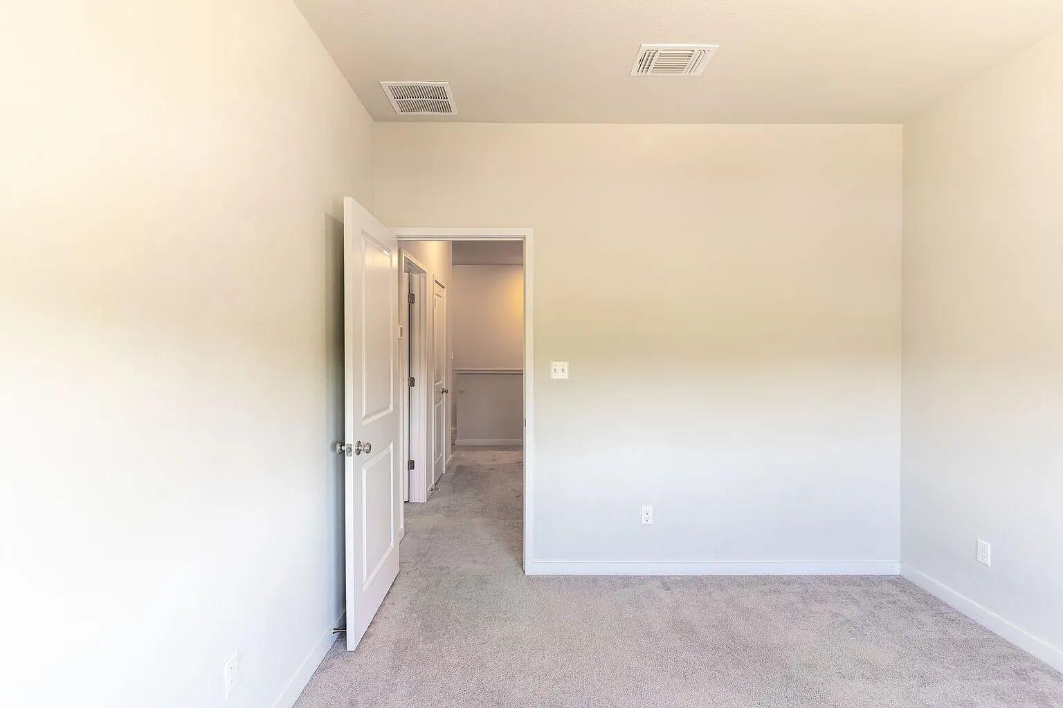 605 W South ST # 321