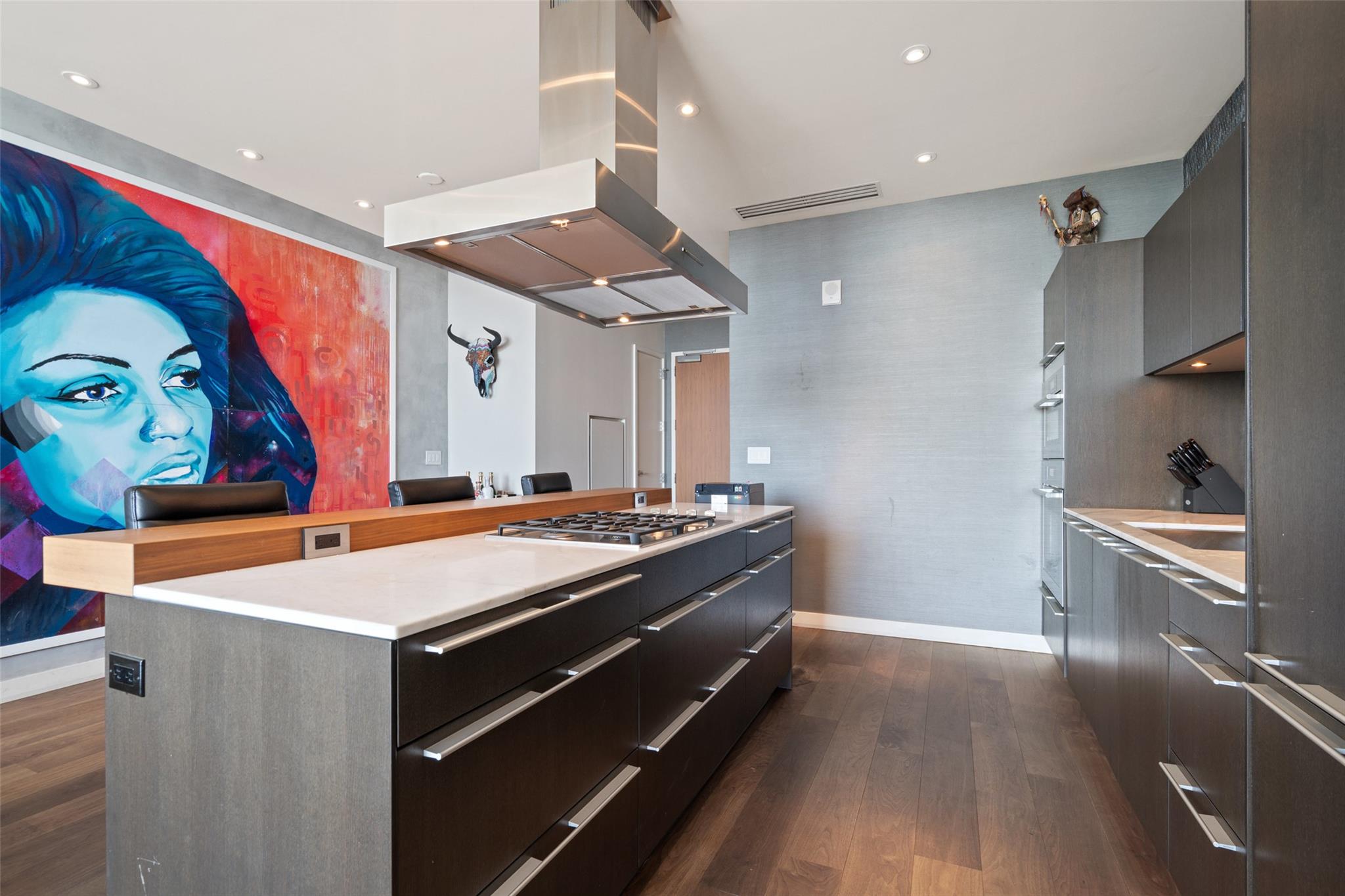 210 Lavaca ST # 2203