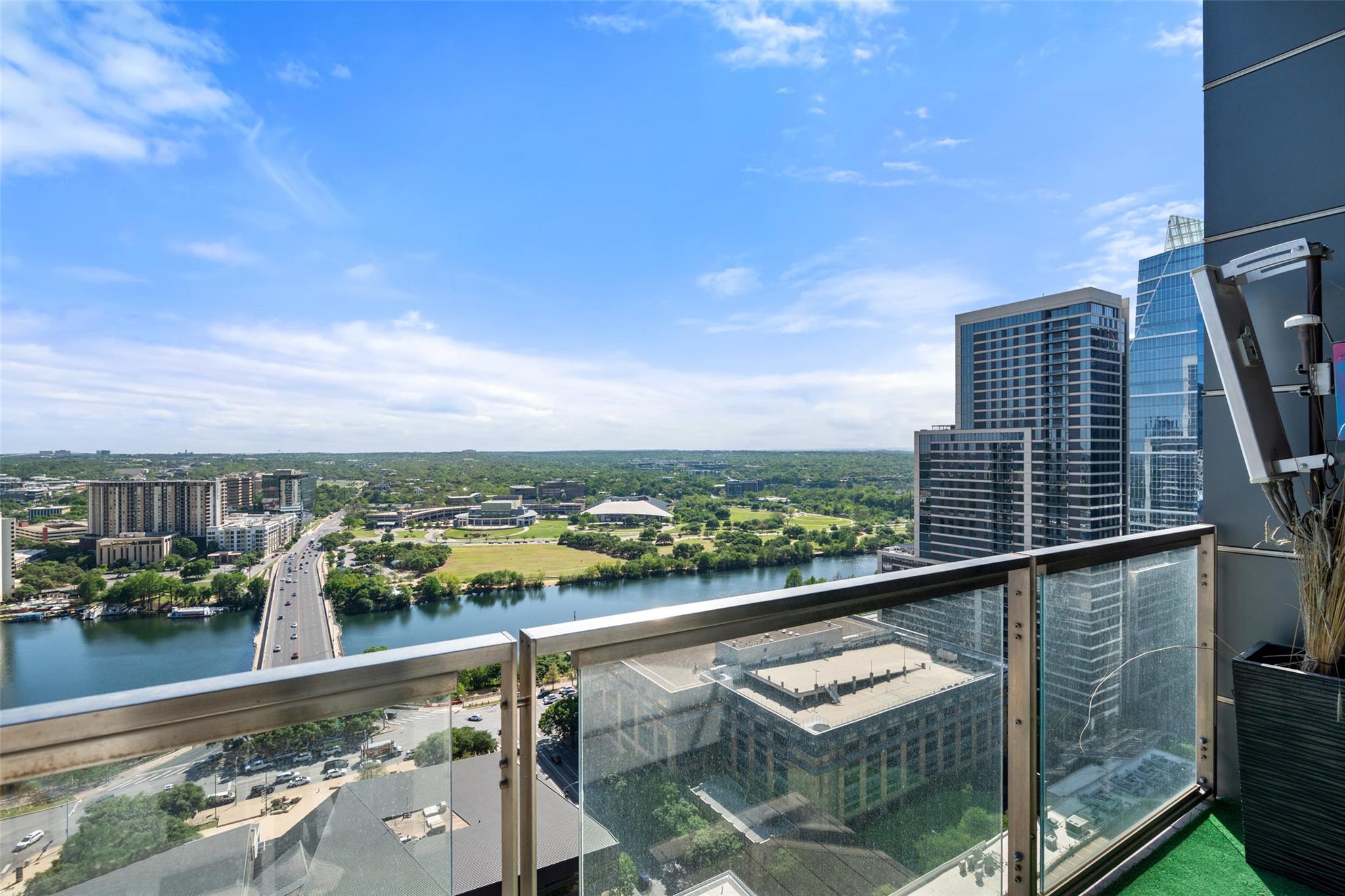 210 Lavaca ST # 2203