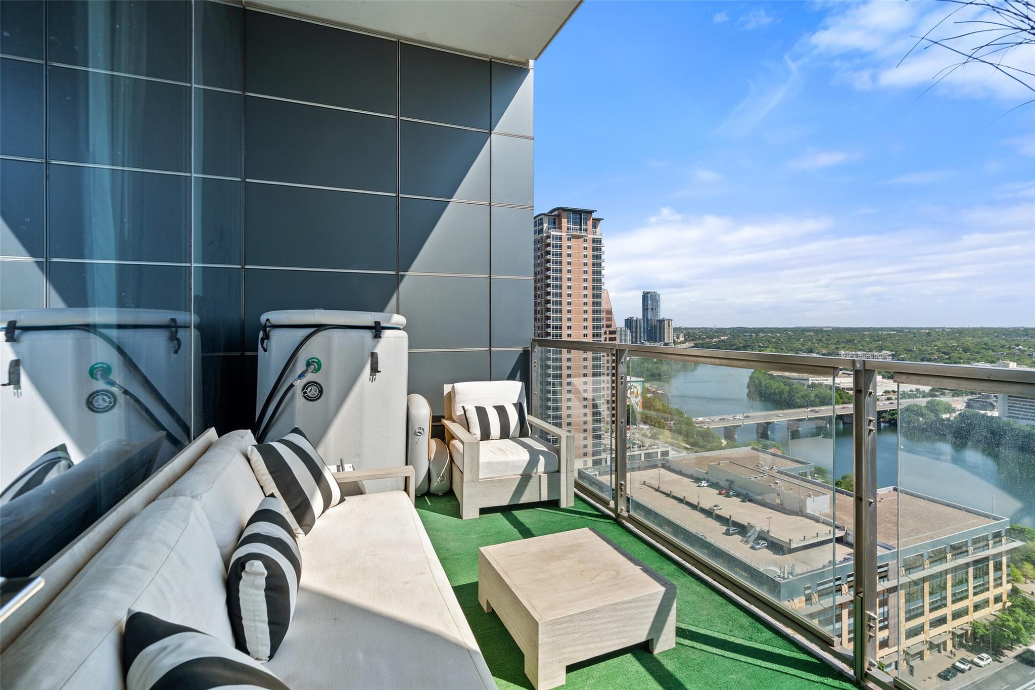 210 Lavaca ST # 2203