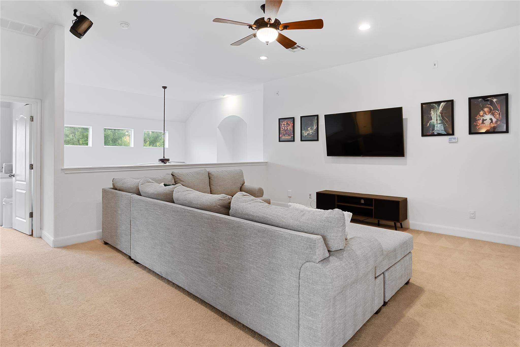 30 Stone Terrace DR