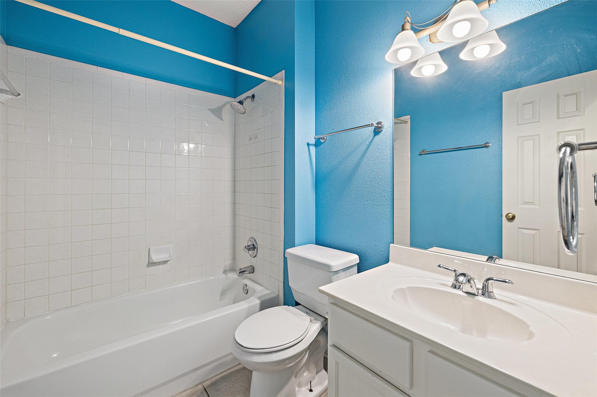 1301 S Quinlan Park RD