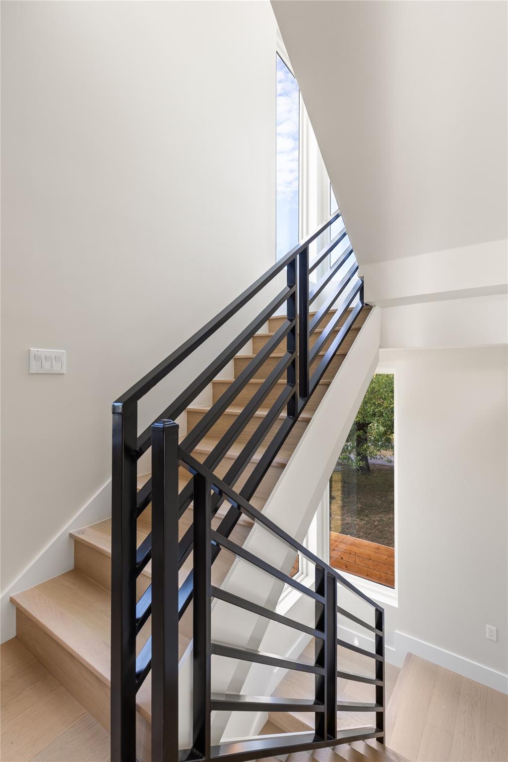 100 W Odell ST # 1