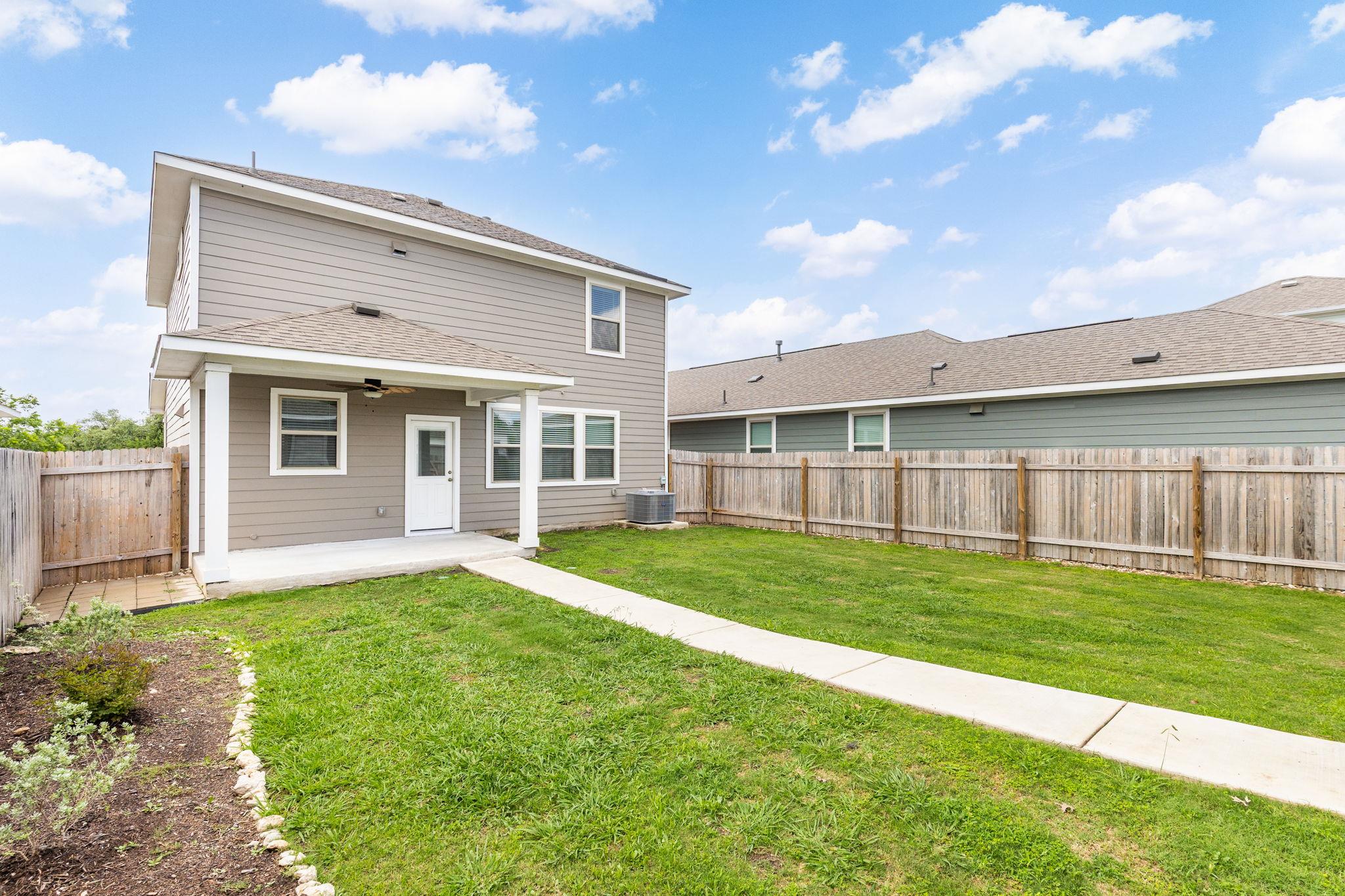 1845 Harvest Knoll LN