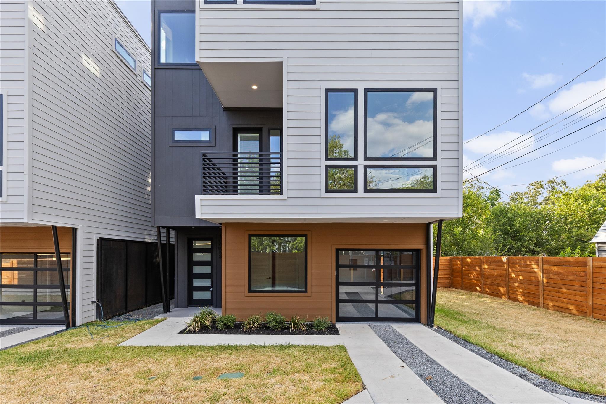 100 W Odell ST # 3
