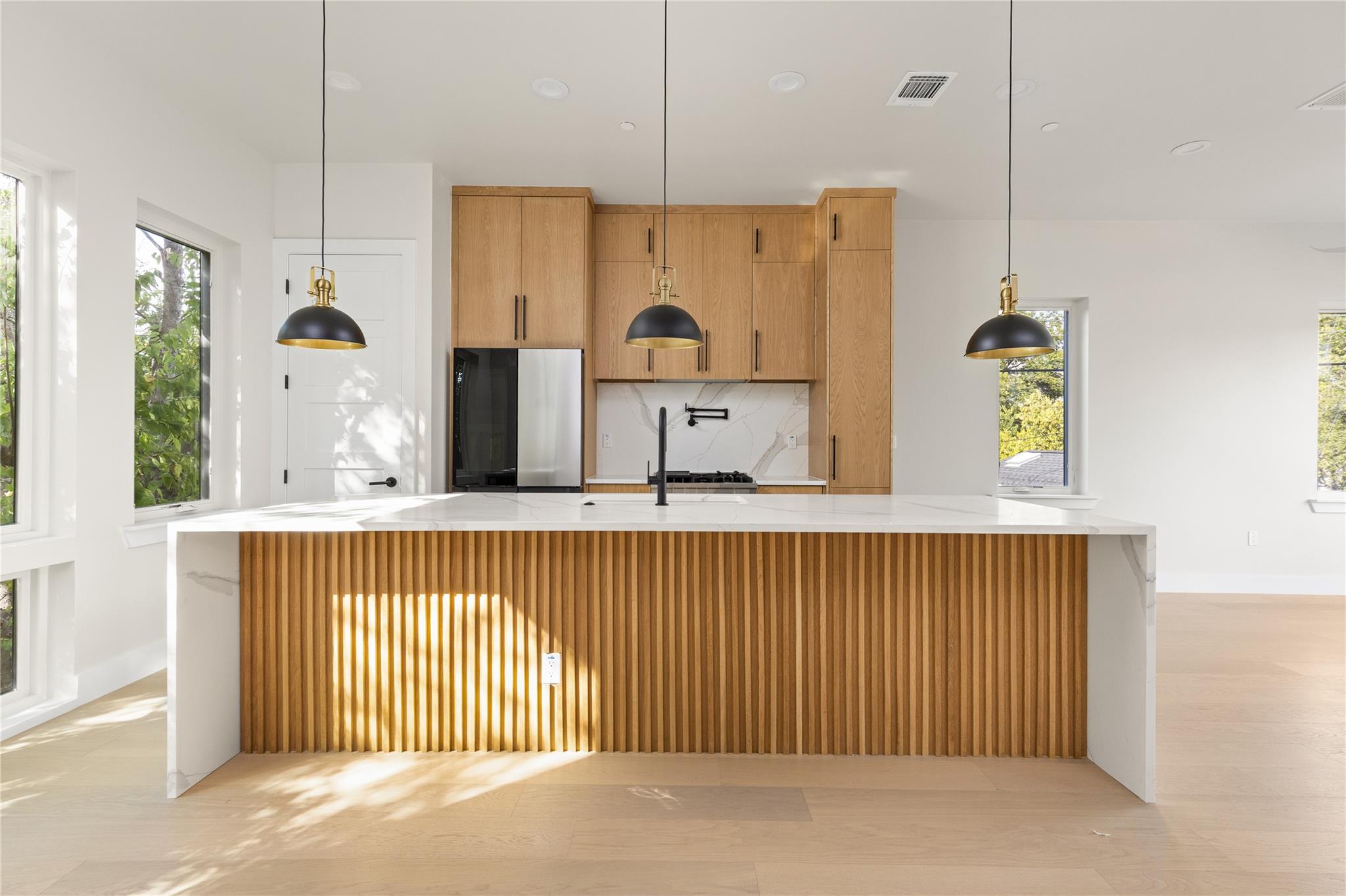 100 W Odell ST # 3
