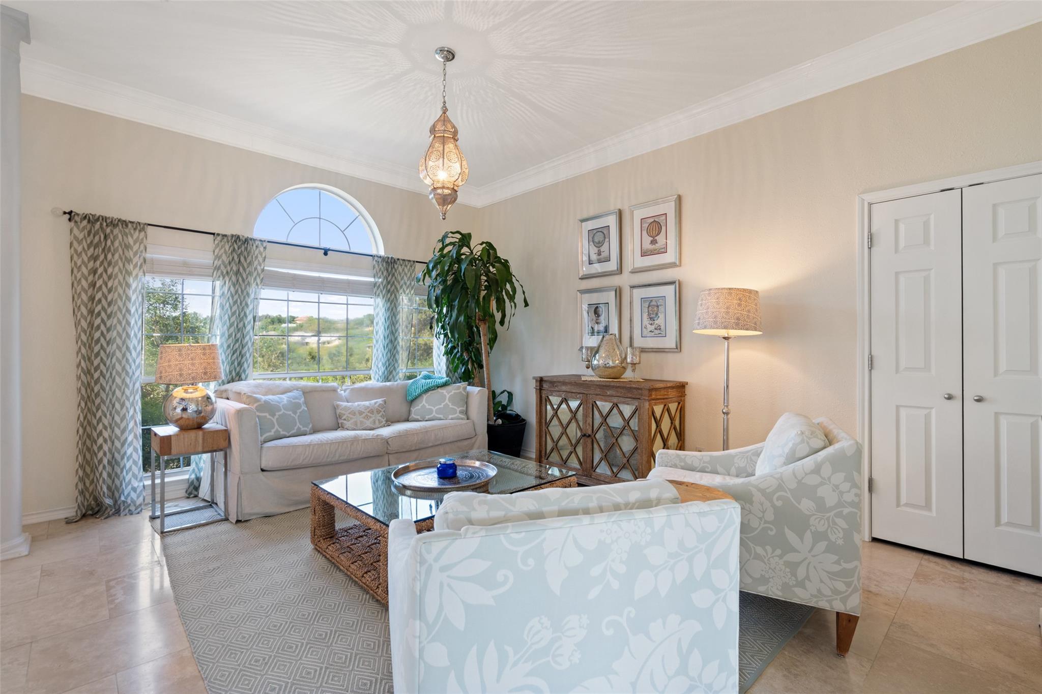 4014 Walnut Clay DR