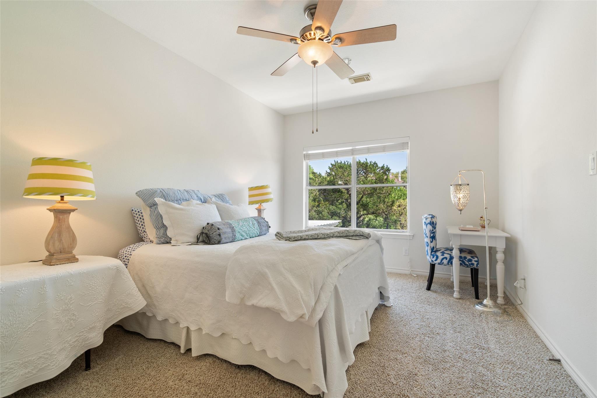 4014 Walnut Clay DR