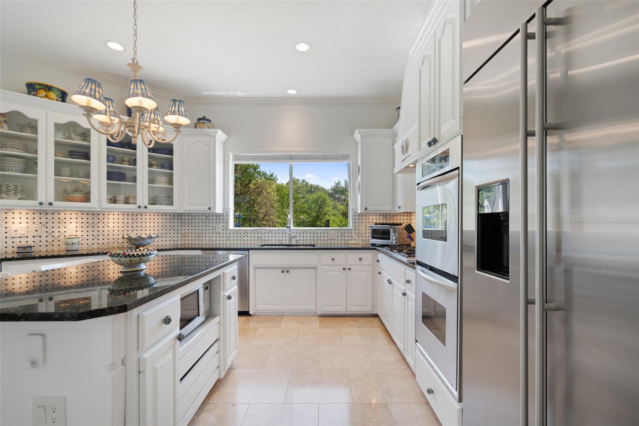 4014 Walnut Clay DR