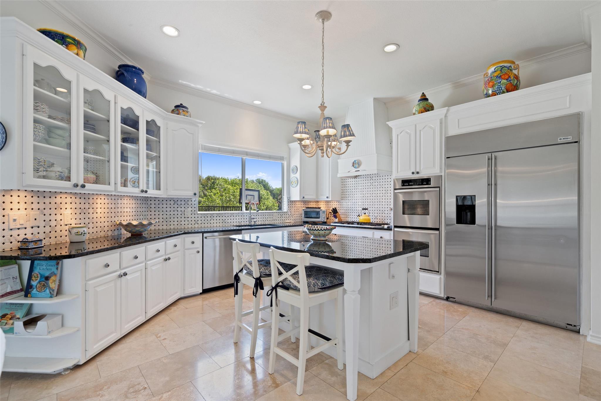 4014 Walnut Clay DR