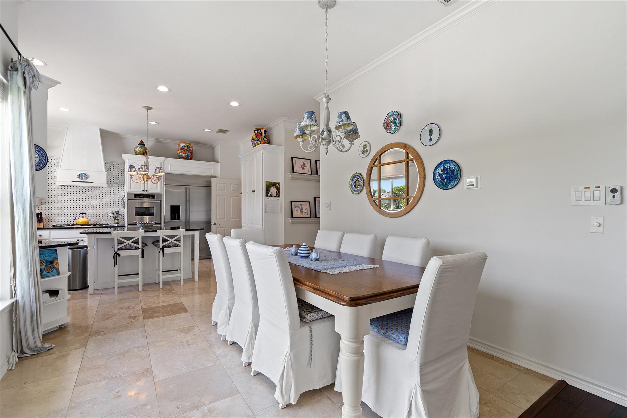 4014 Walnut Clay DR