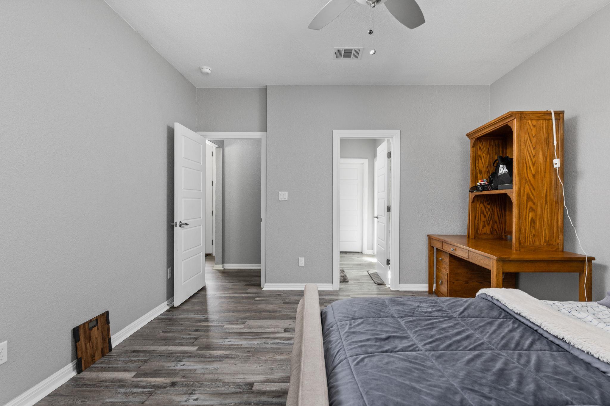 20601 Buckskin RDG