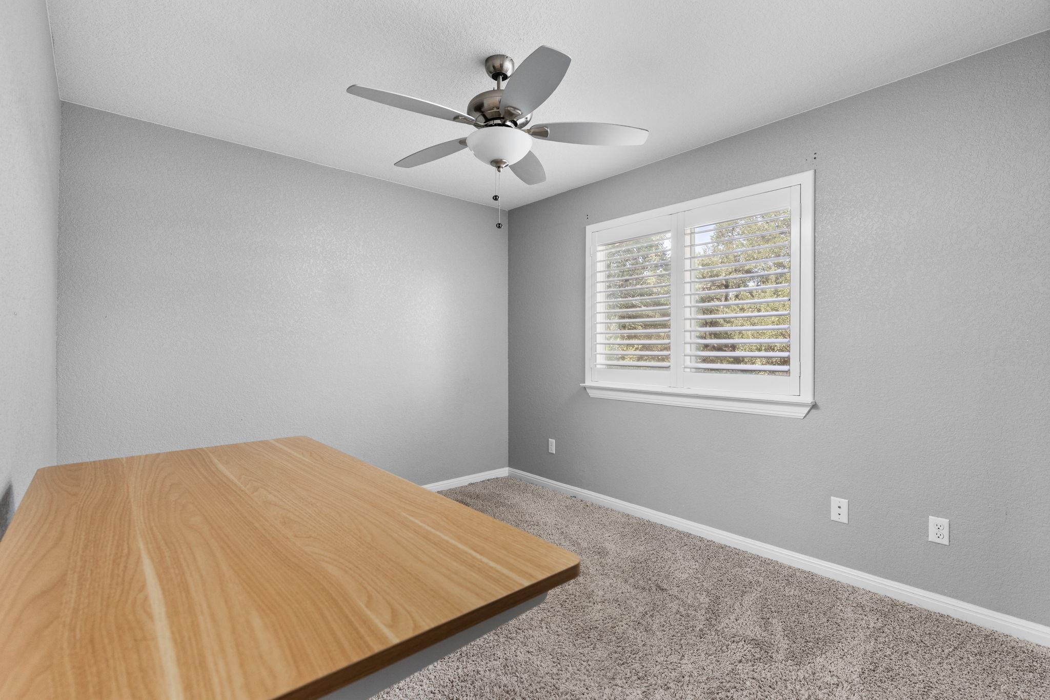 20601 Buckskin RDG