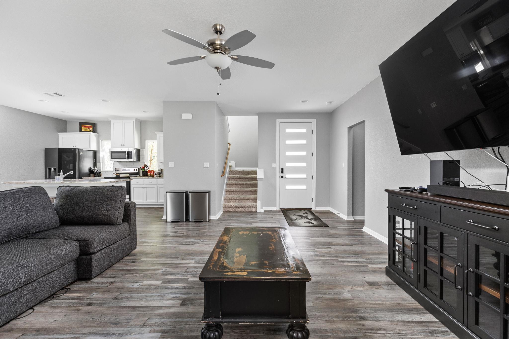 20601 Buckskin RDG