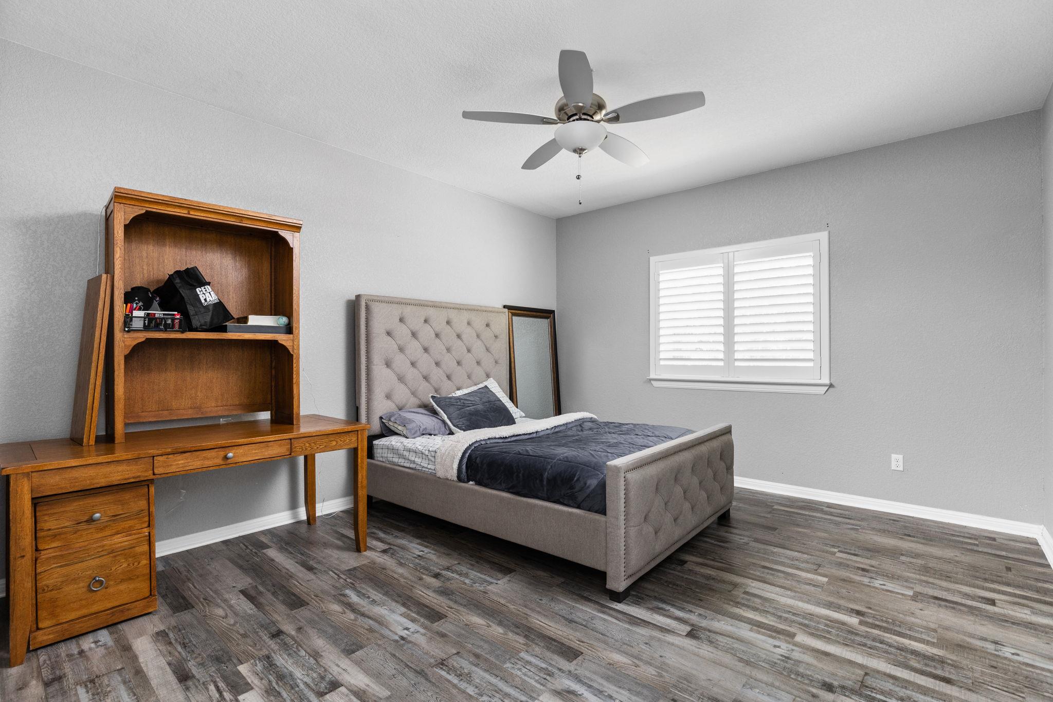 20601 Buckskin RDG