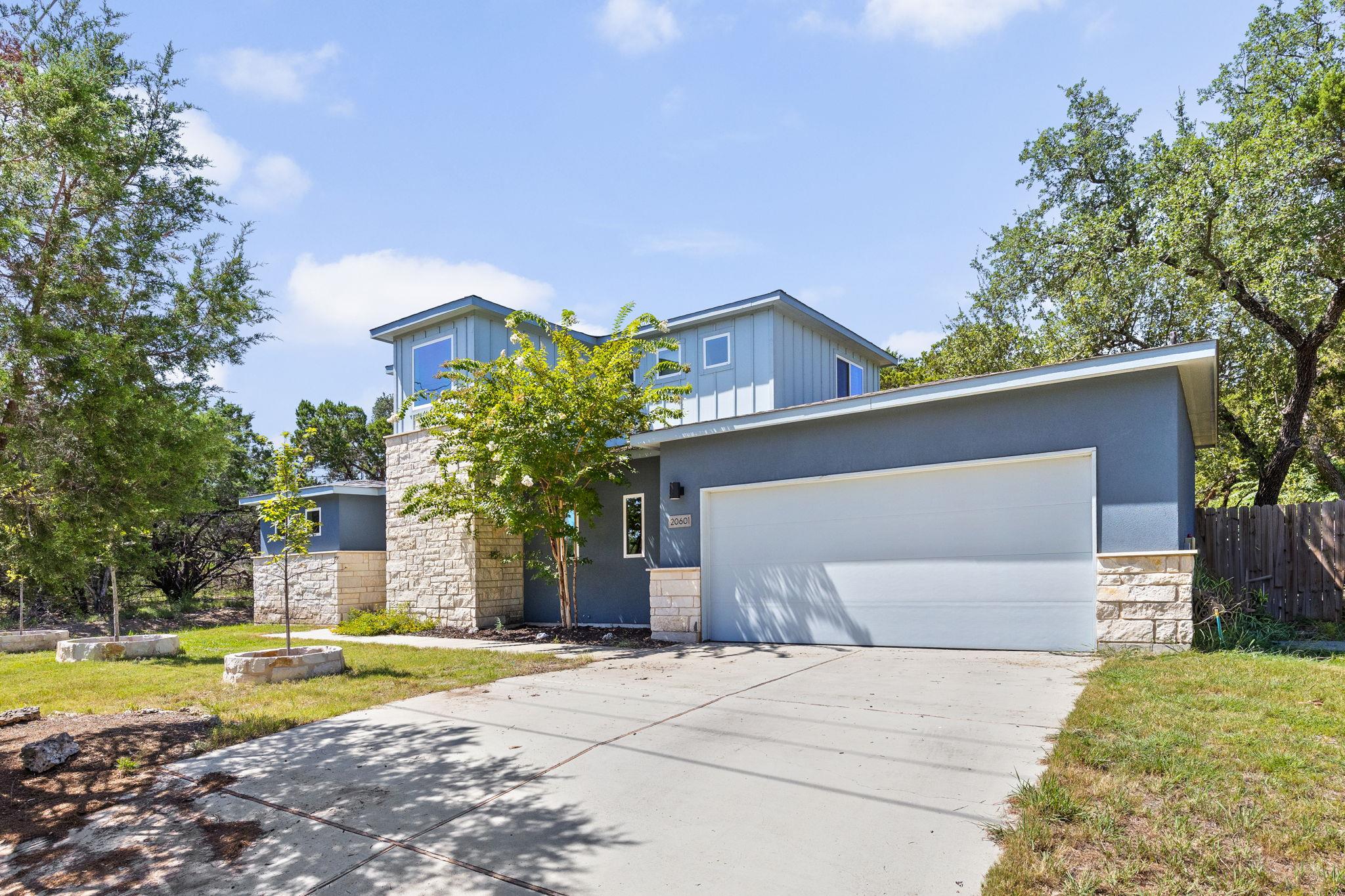 20601 Buckskin RDG