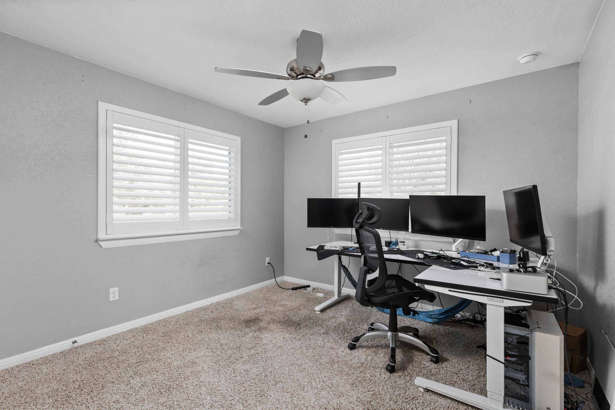 20601 Buckskin RDG