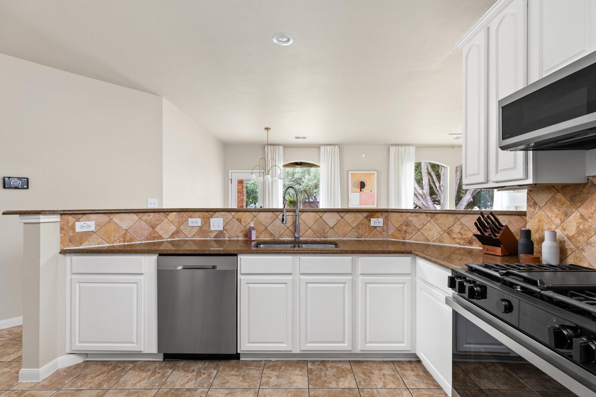 732 Bent Wood PL