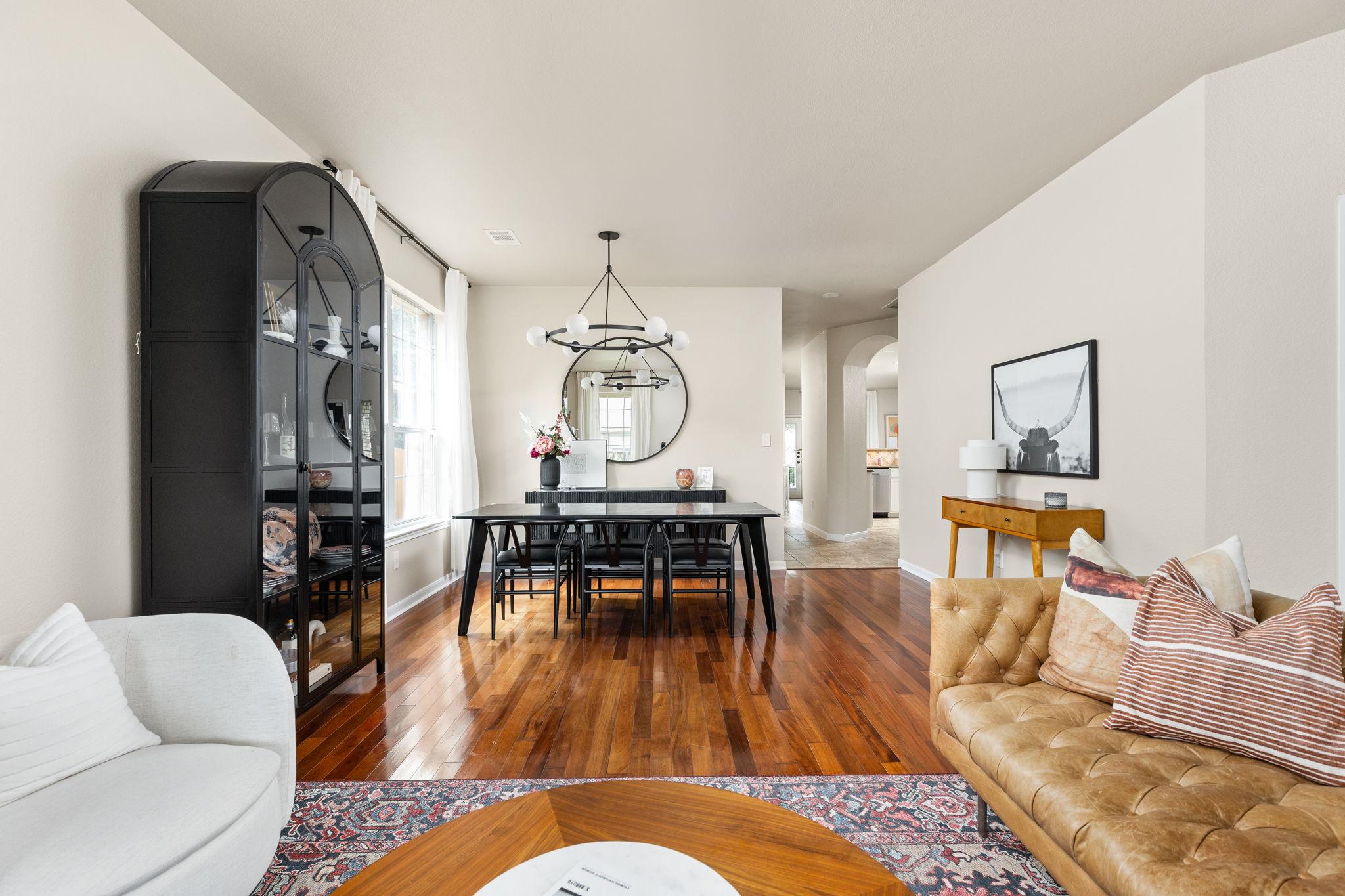 732 Bent Wood PL