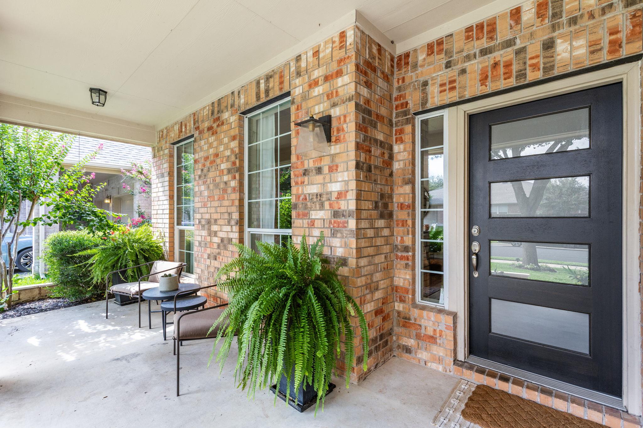 732 Bent Wood PL