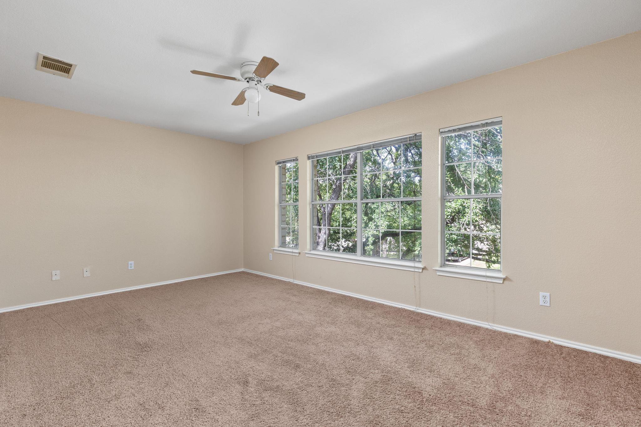 11304 Pickard LN