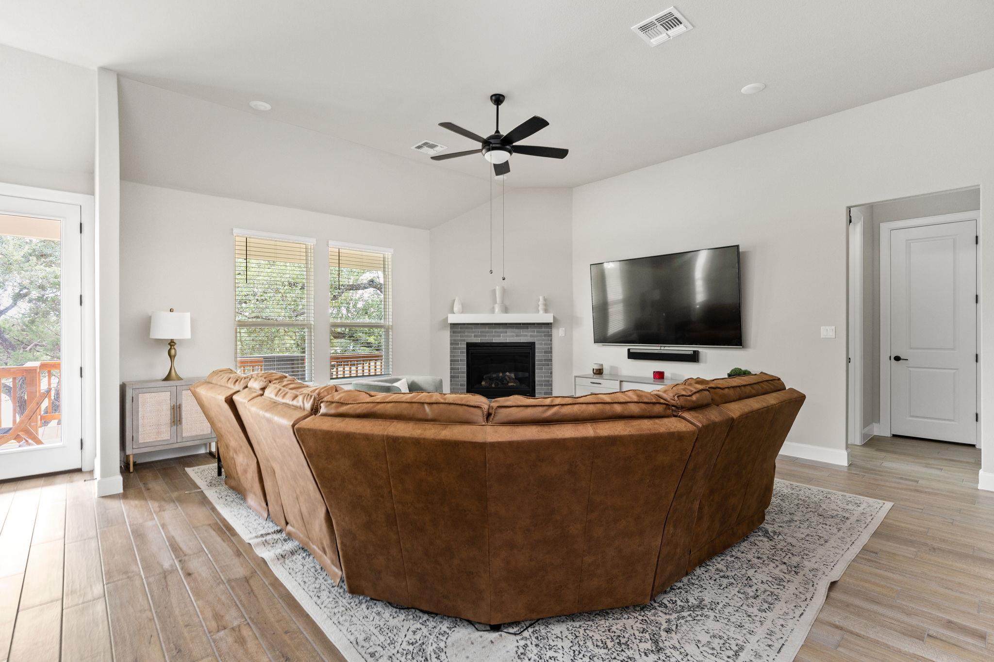 201 Blue Jasmine TRL