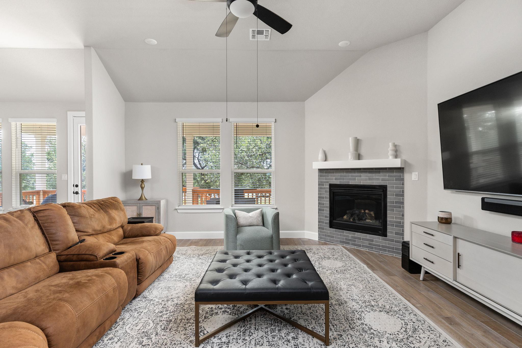 201 Blue Jasmine TRL