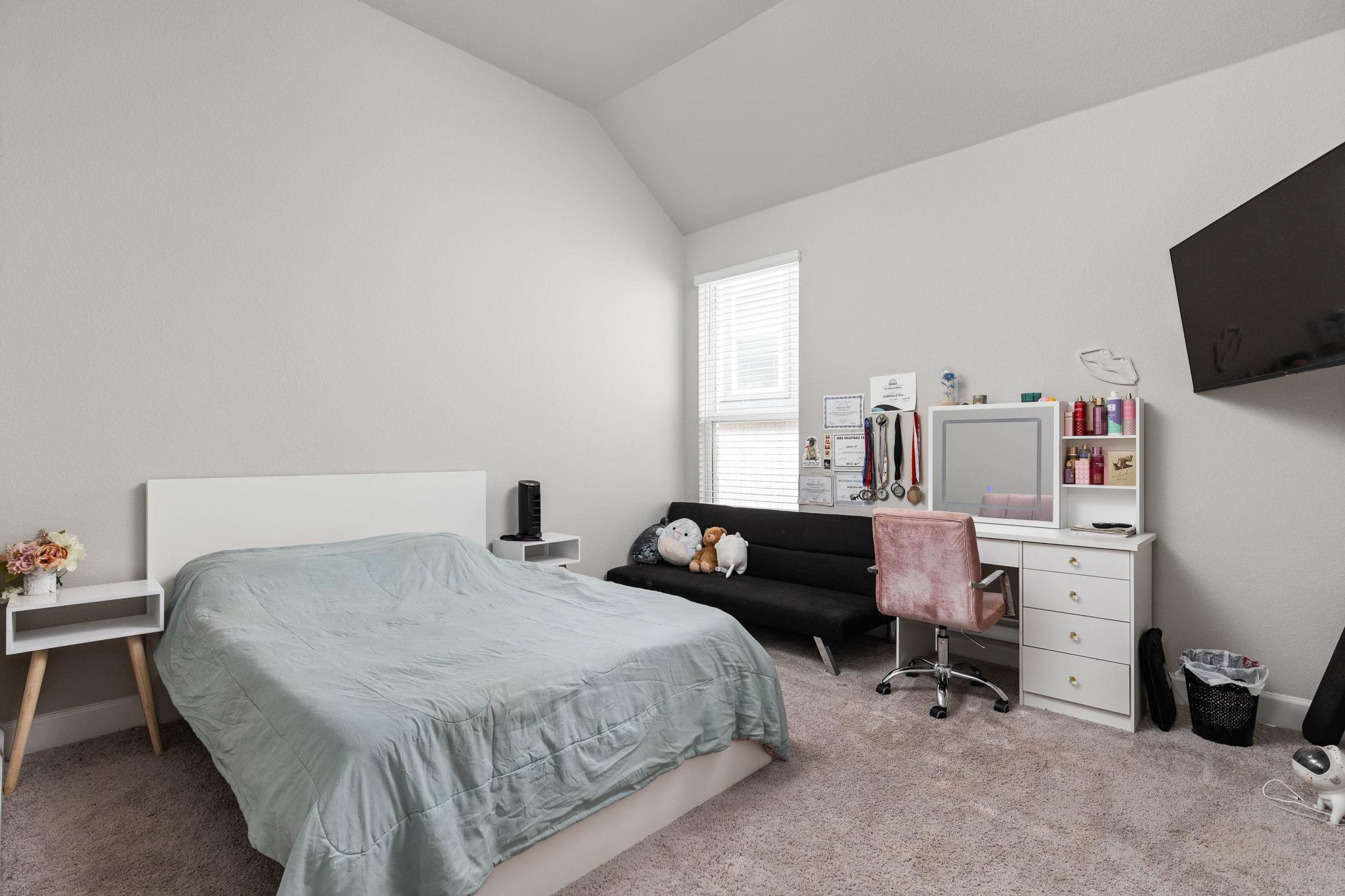 201 Blue Jasmine TRL