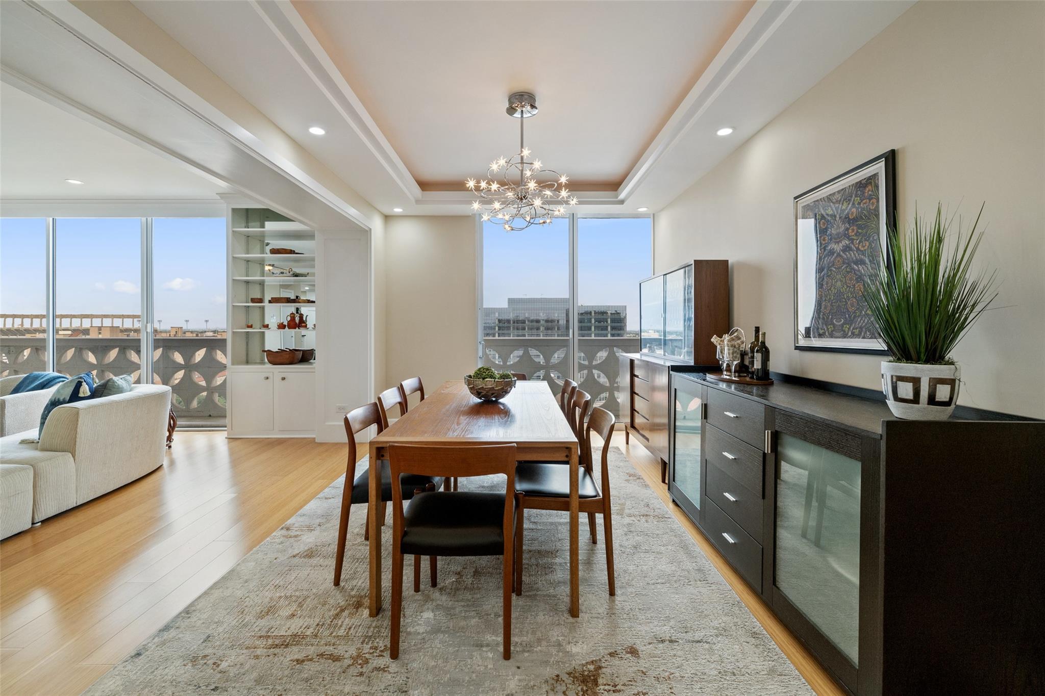 1801 Lavaca ST Unit: 13EF