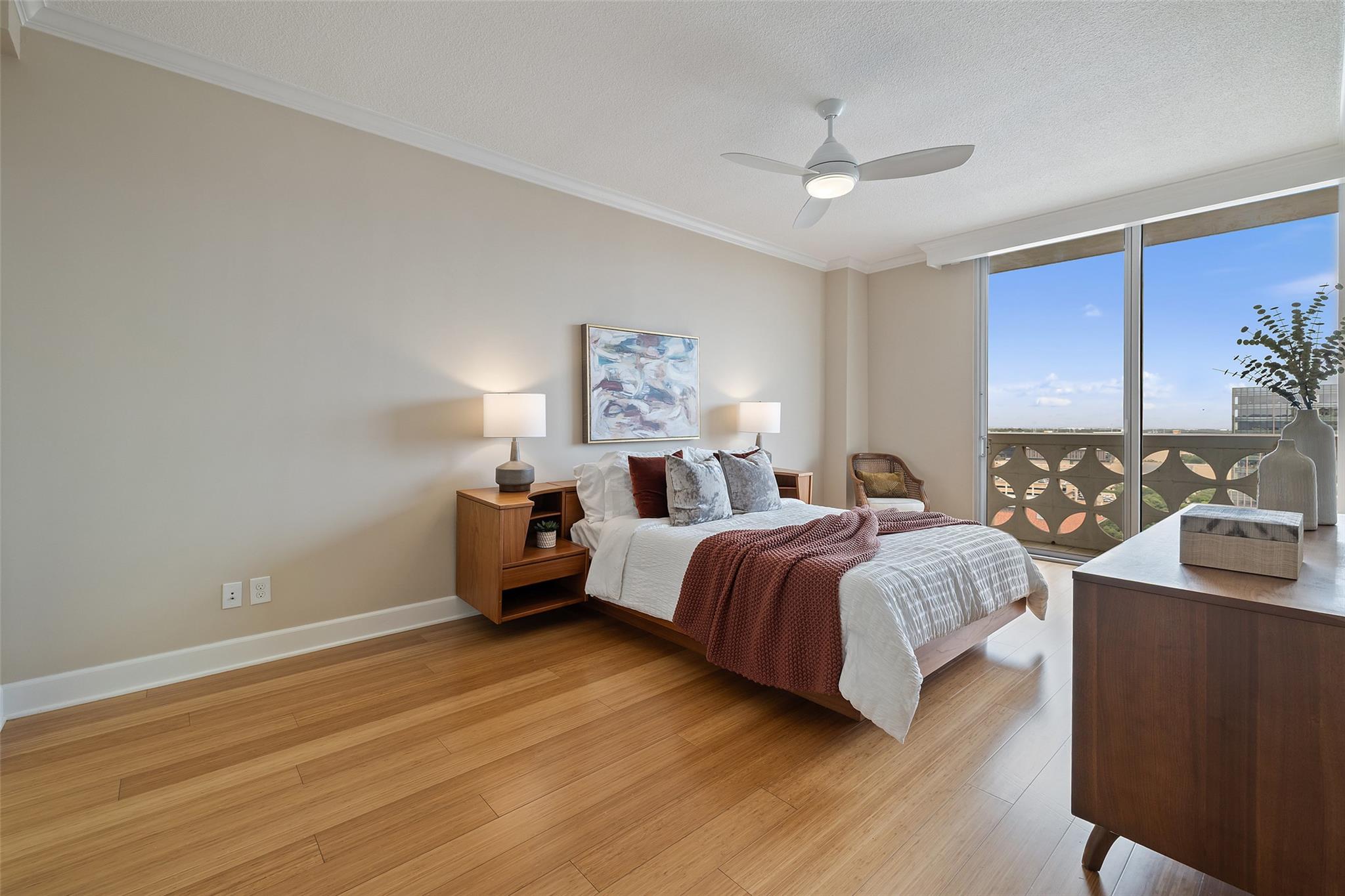 1801 Lavaca ST Unit: 13EF