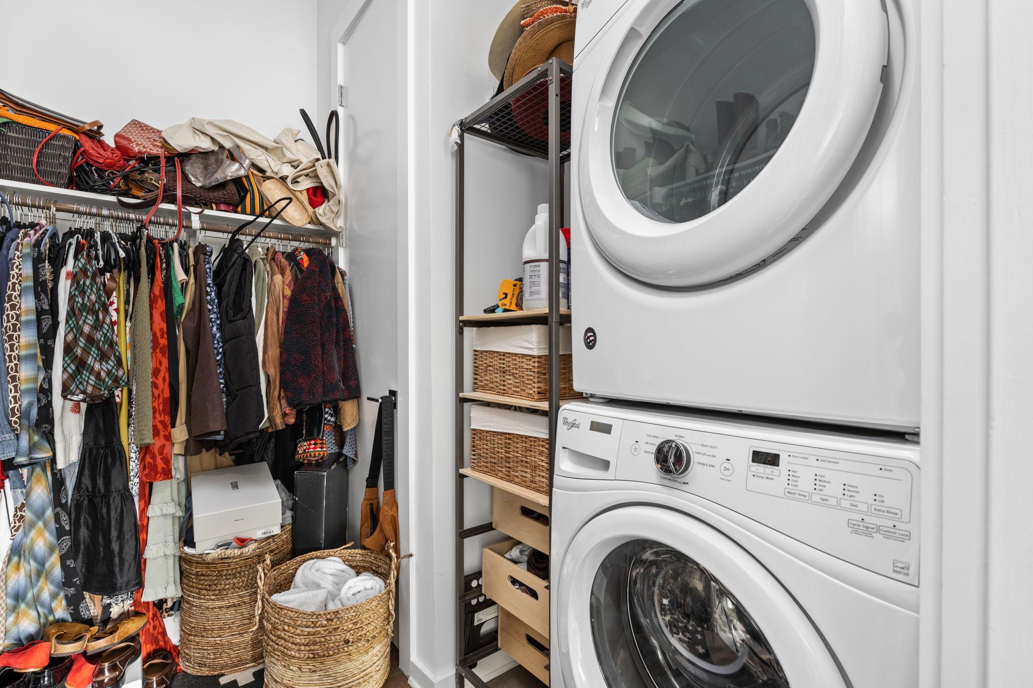 207 W Johanna ST # 306