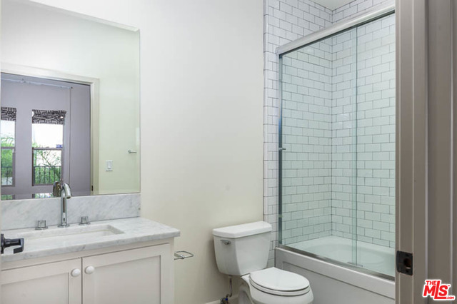 10639 WOODBRIDGE ST Unit: 303