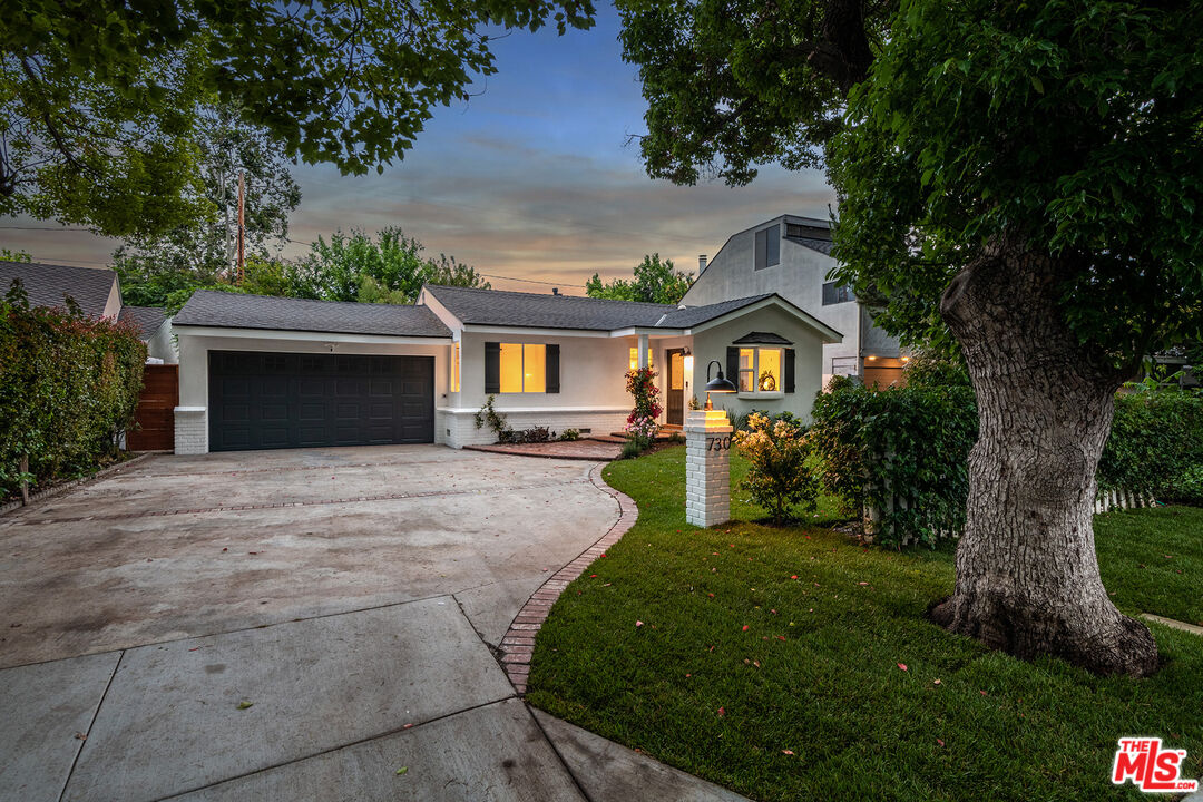 730 N Priscilla Ln