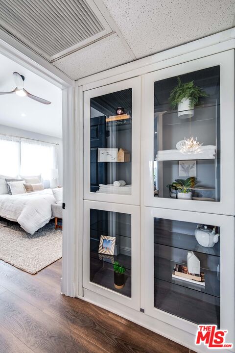222 N Rose St Unit: 406
