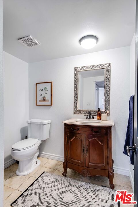 222 N Rose St Unit: 406