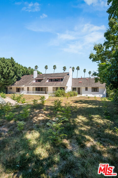 4343 Forman Ave