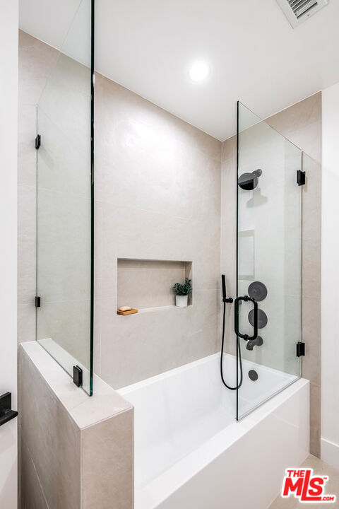 4301 Bergamo Dr