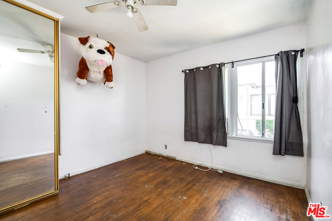 1217 N Cordova St
