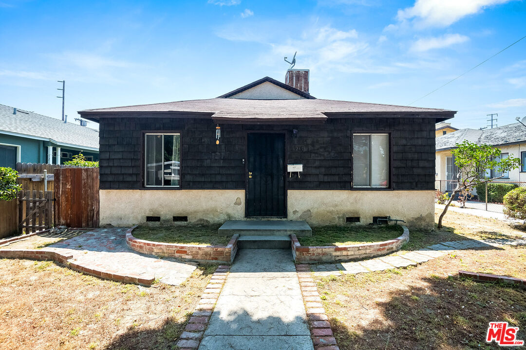1217 N Cordova St