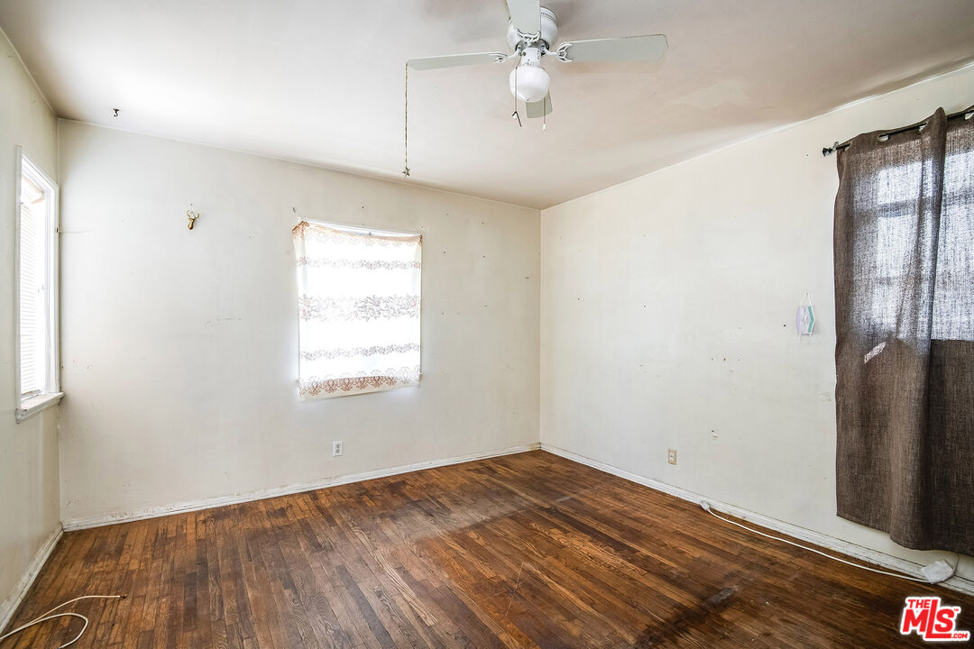 1217 N Cordova St