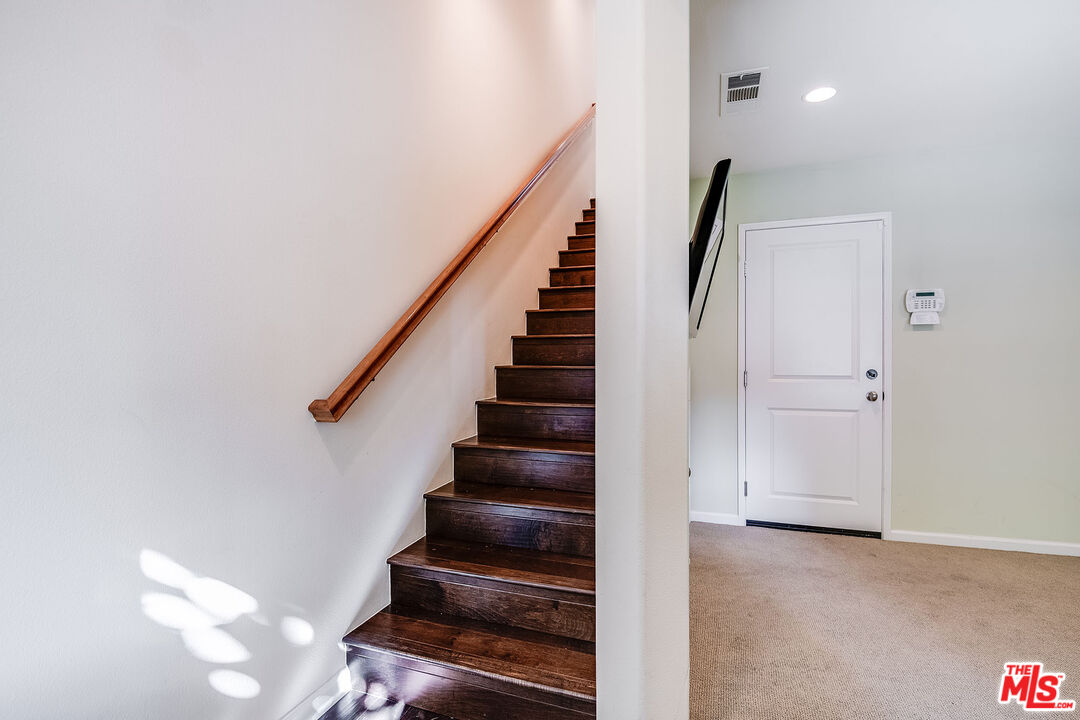 6507 La Mirada Ave