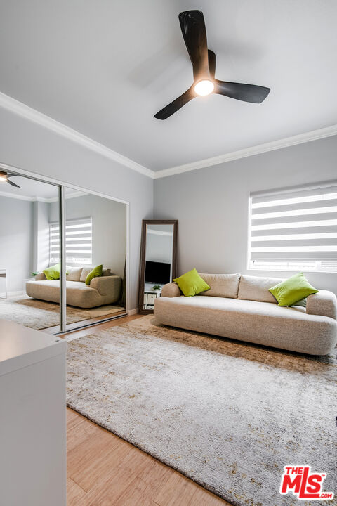 4447 W Lakeside Dr Unit: 202